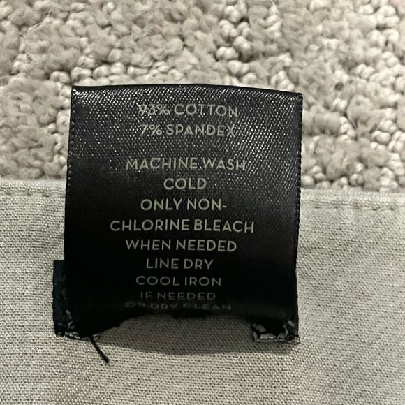 Ann Taylor Factory Ankle Cropped Cuffed Pants, Size: Curvy 4 - Picture 7 of 8